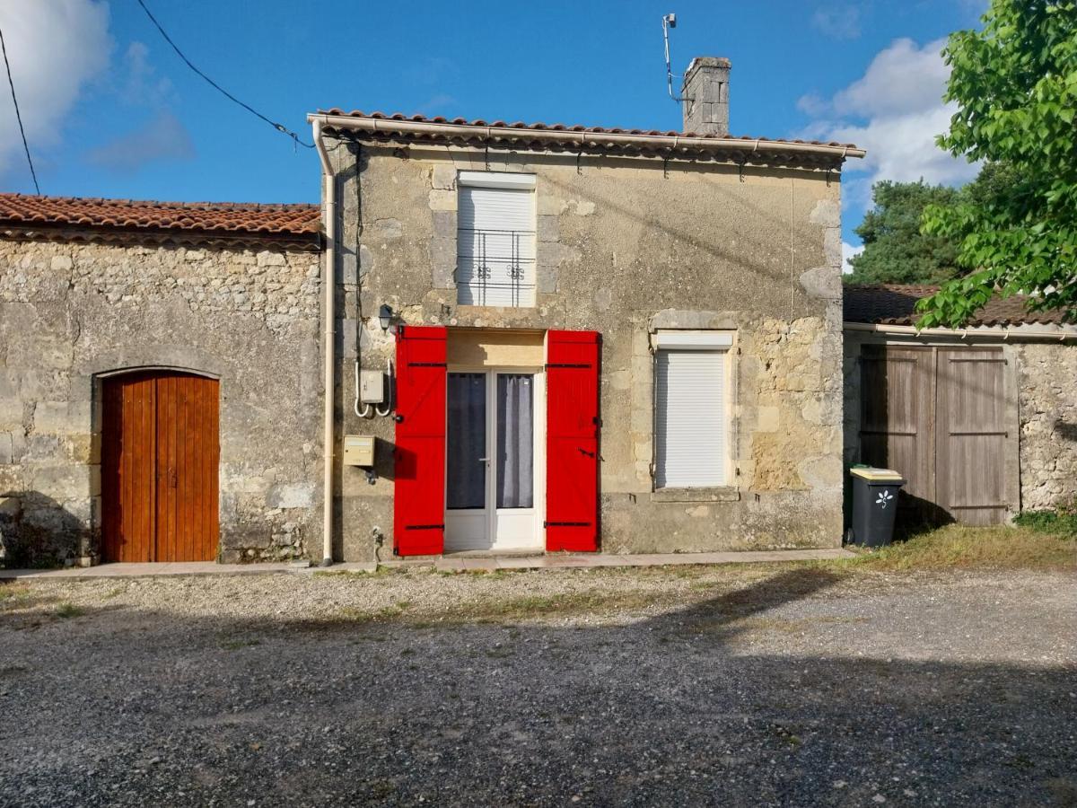 Gite Chez Lea Saint-Seurin-de-Cadourne Extérieur photo